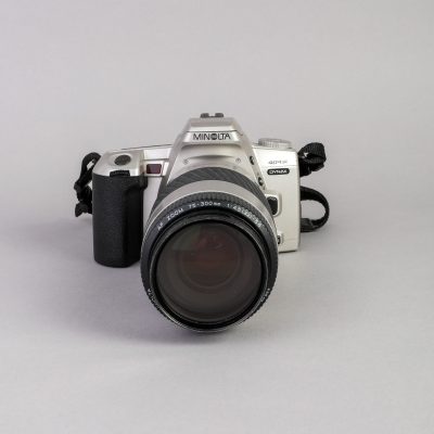 MINOLTA 404SI + 75-300